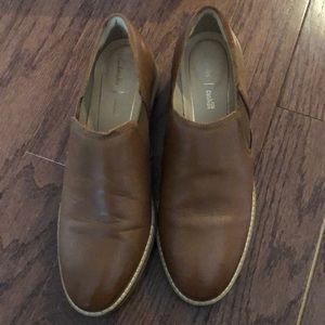 clarks netley bright